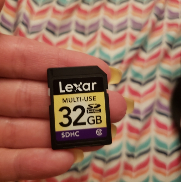 **SOLD** NikonD3200 Camera - Picture 8 of 8